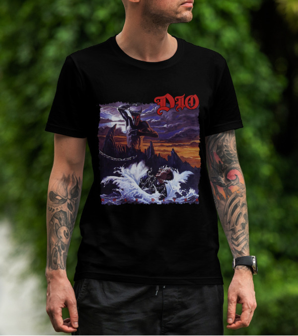 Dio Holy Diver Vintage Album Artwork Ocean Demon And Chains T-Shirt