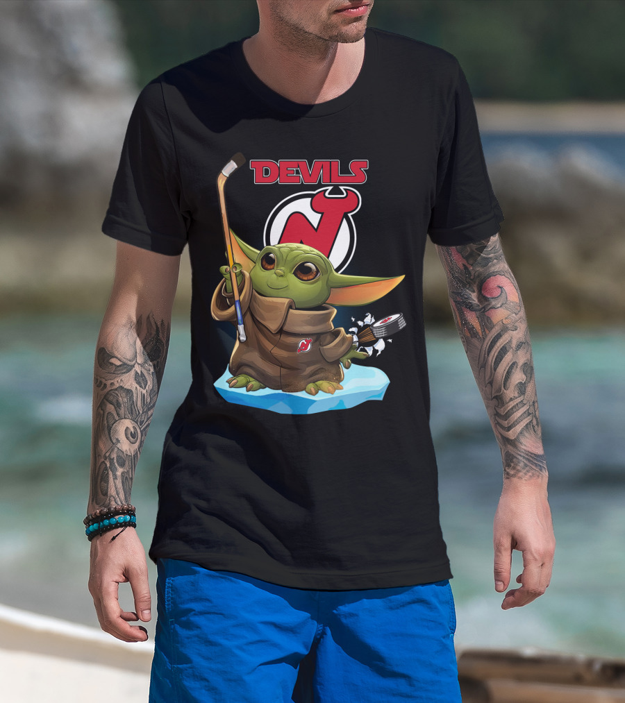 Baby Yoda New Jersey Devils Hockey Puck Lightsaber T-Shirt