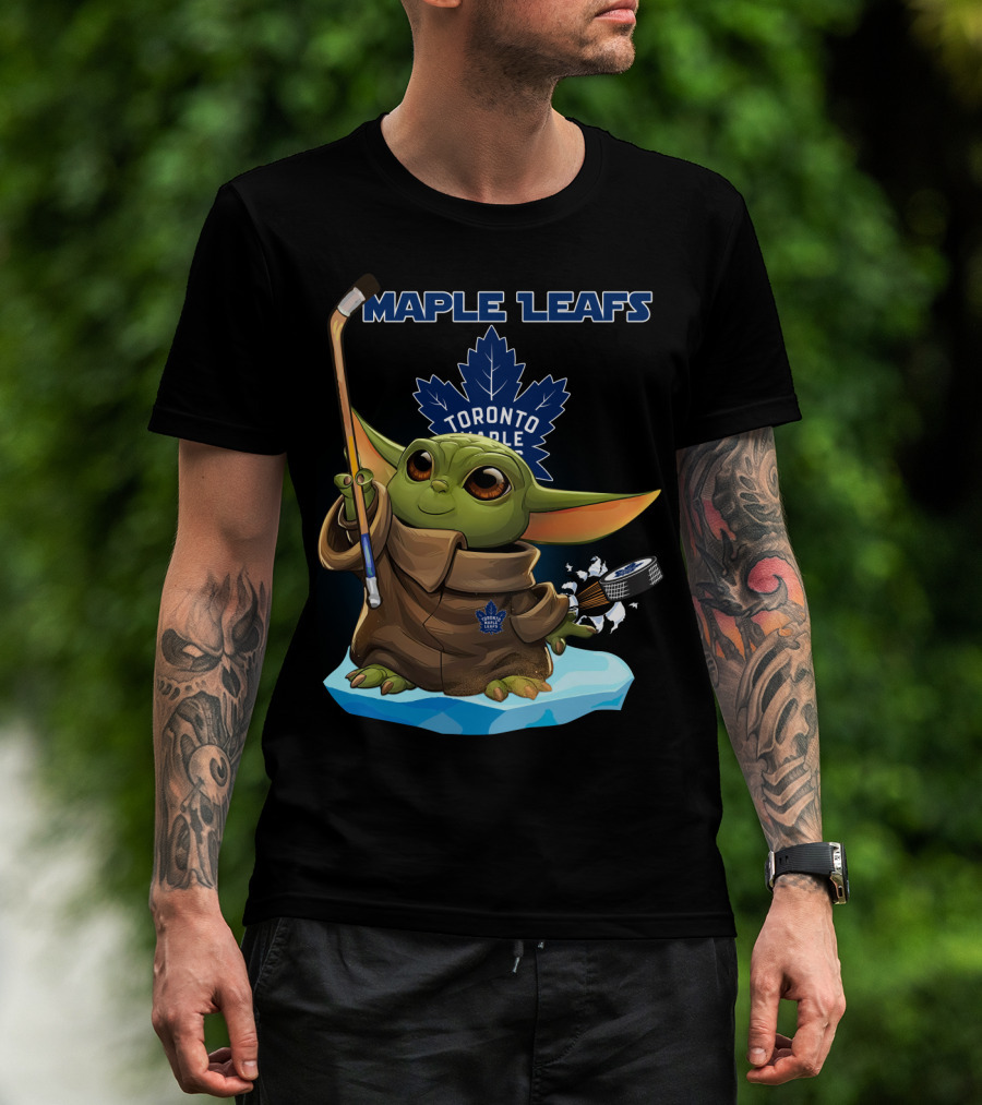 Toronto Maple Leafs Baby Yoda Hockey NHL Star Wars Crossover T-Shirt
