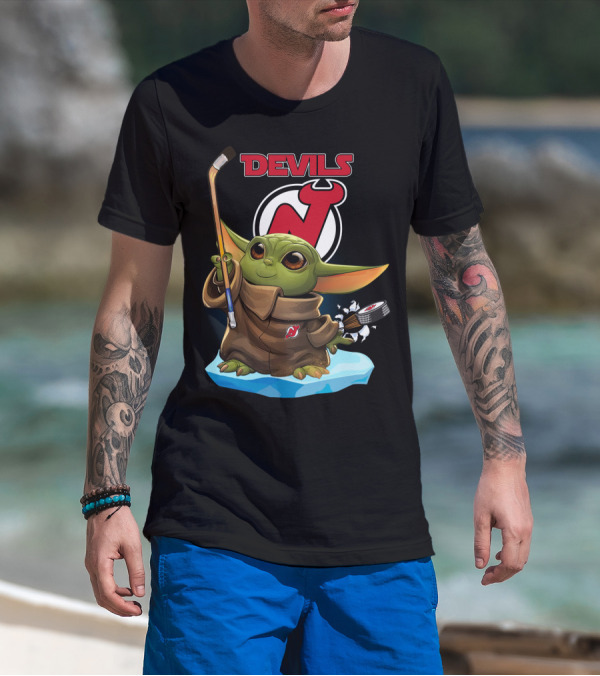 New Jersey Devils Baby Yoda NHL Hockey Stick Puck T-Shirt