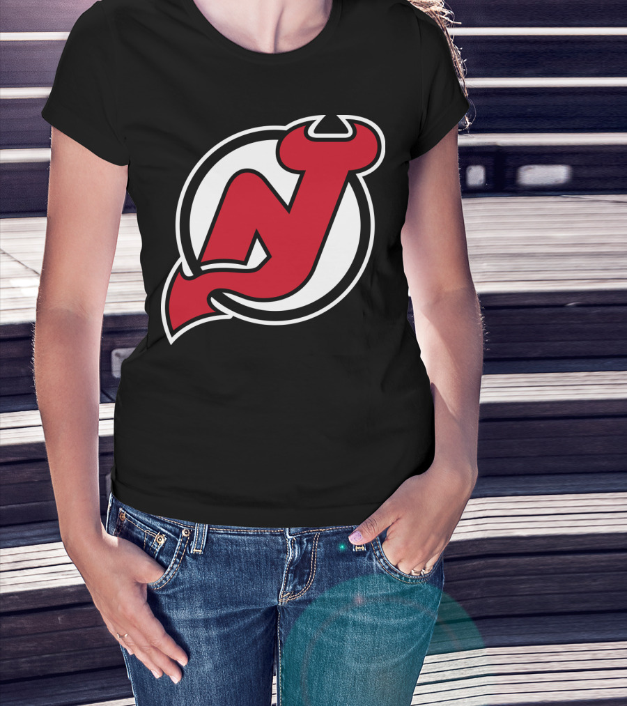 New Jersey Devils Nhl Team Logo Red N With Horns And Tail T-Shirt