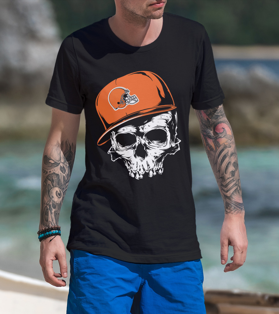 Cleveland Browns Skull With Helmet Cap T-Shirt