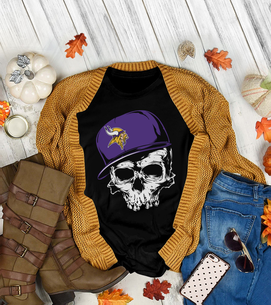 Minnesota Vikings Skull Purple Hat T-Shirt