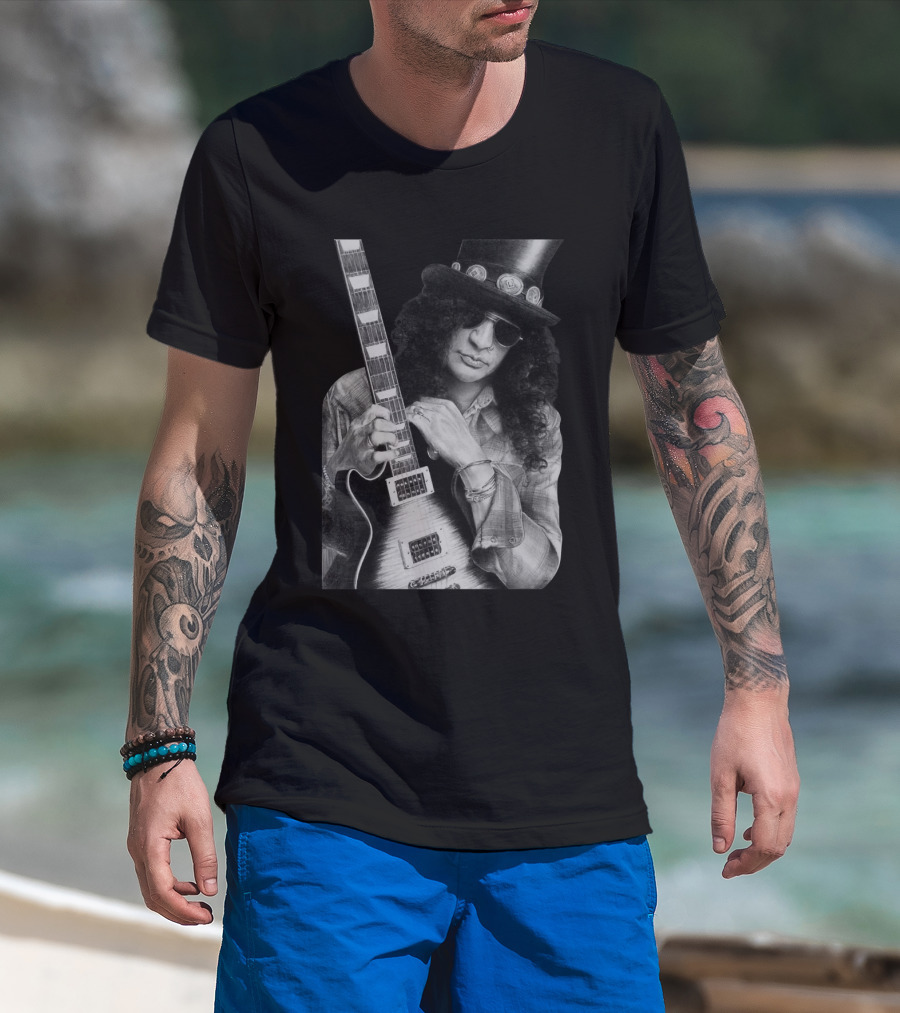 Guns N' Roses Slash With Guitar Iconic Black And White T-Shirt