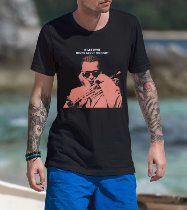 MILES DAVIS ROUND ABOUT MIDNIGHT T-Shirt