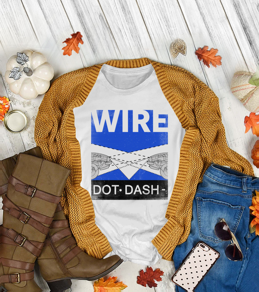 WIRE DOT DASH T-Shirt