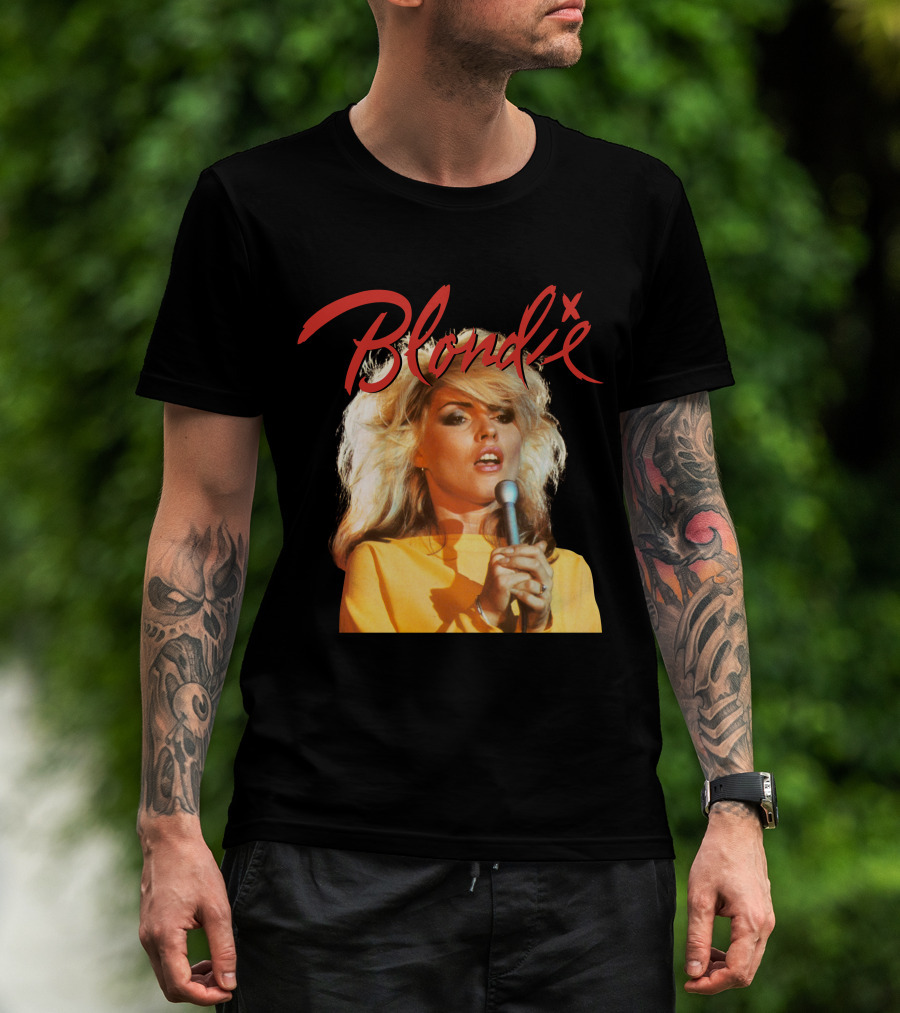 Blondie Vintage Style Concert Photo With Bold Name T-Shirt
