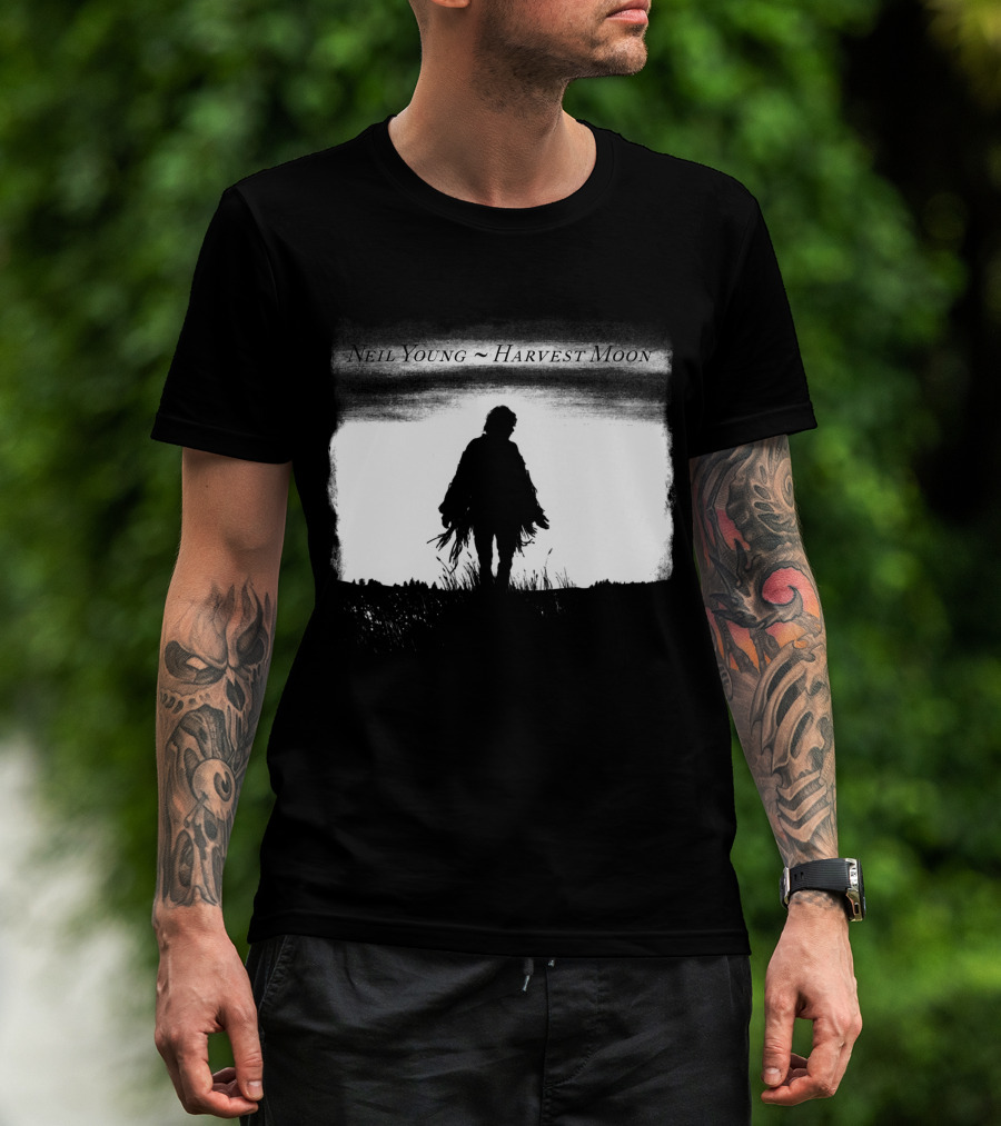 Neil Young Harvest Moon Silhouette Dark Horizon Scene T-Shirt