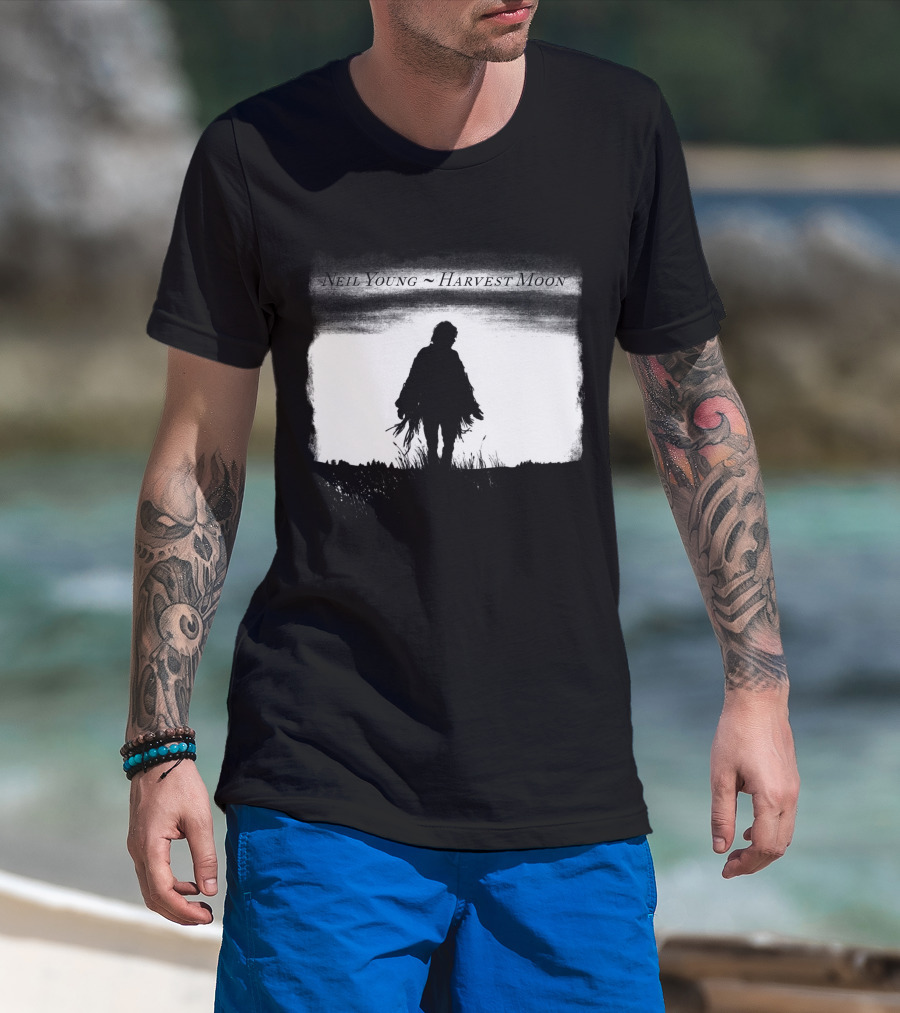 Neil Young Harvest Moon Silhouette Dark Horizon Scene T-Shirt