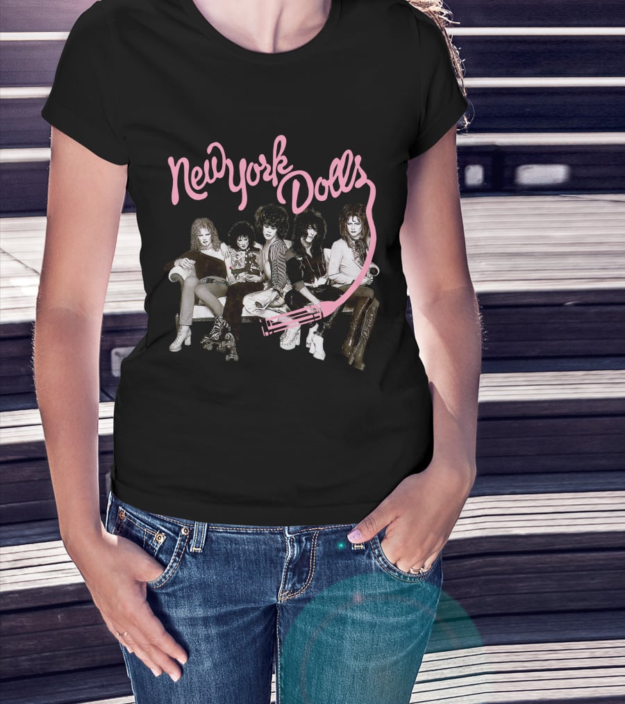New York Dolls Band Pink Logo And Group Photo T-Shirt