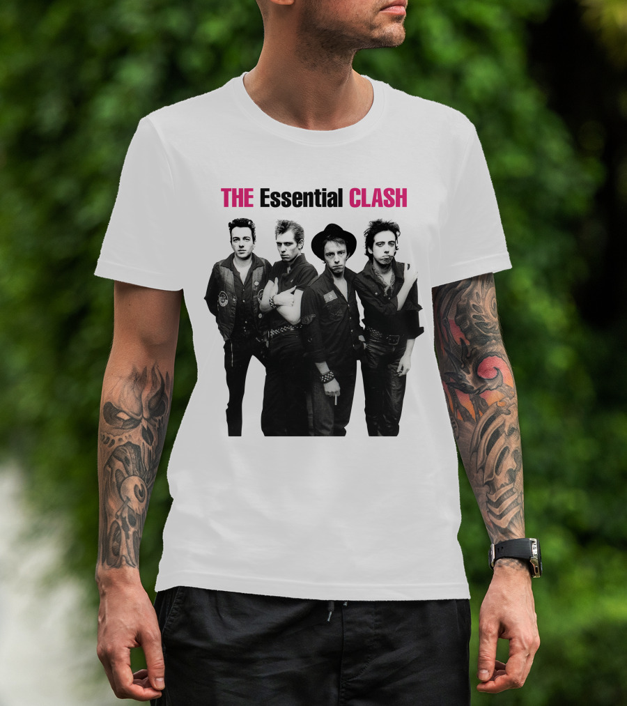 The Essential Clash 20 Shirt Frontman Images Posing T-Shirt