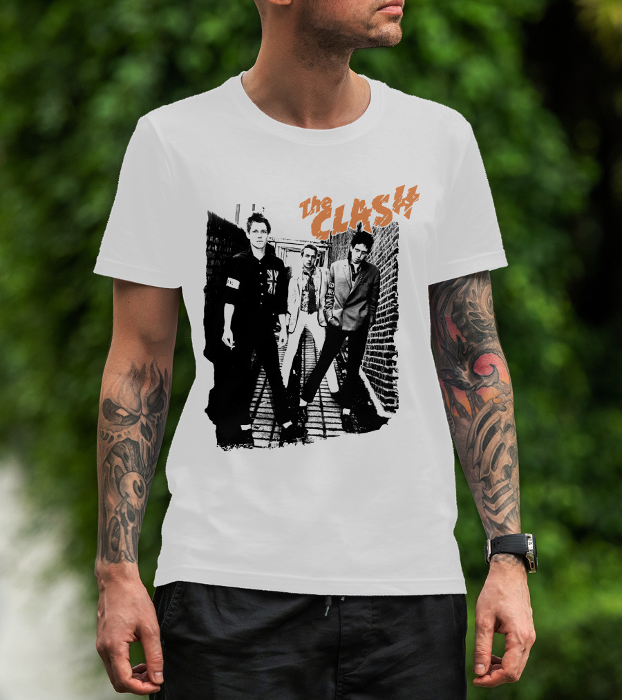 The Clash Black And White Alley Photo Band Members T-Shirt