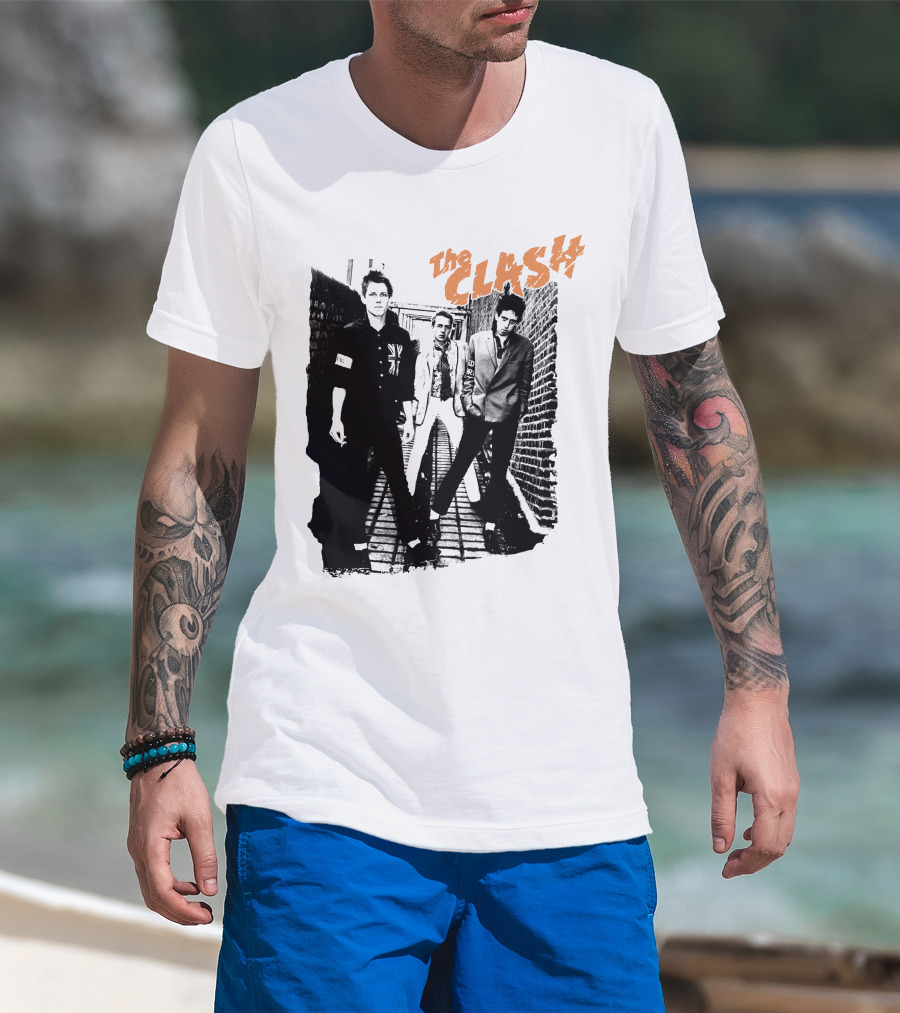 The Clash Black And White Alley Photo Band Members T-Shirt