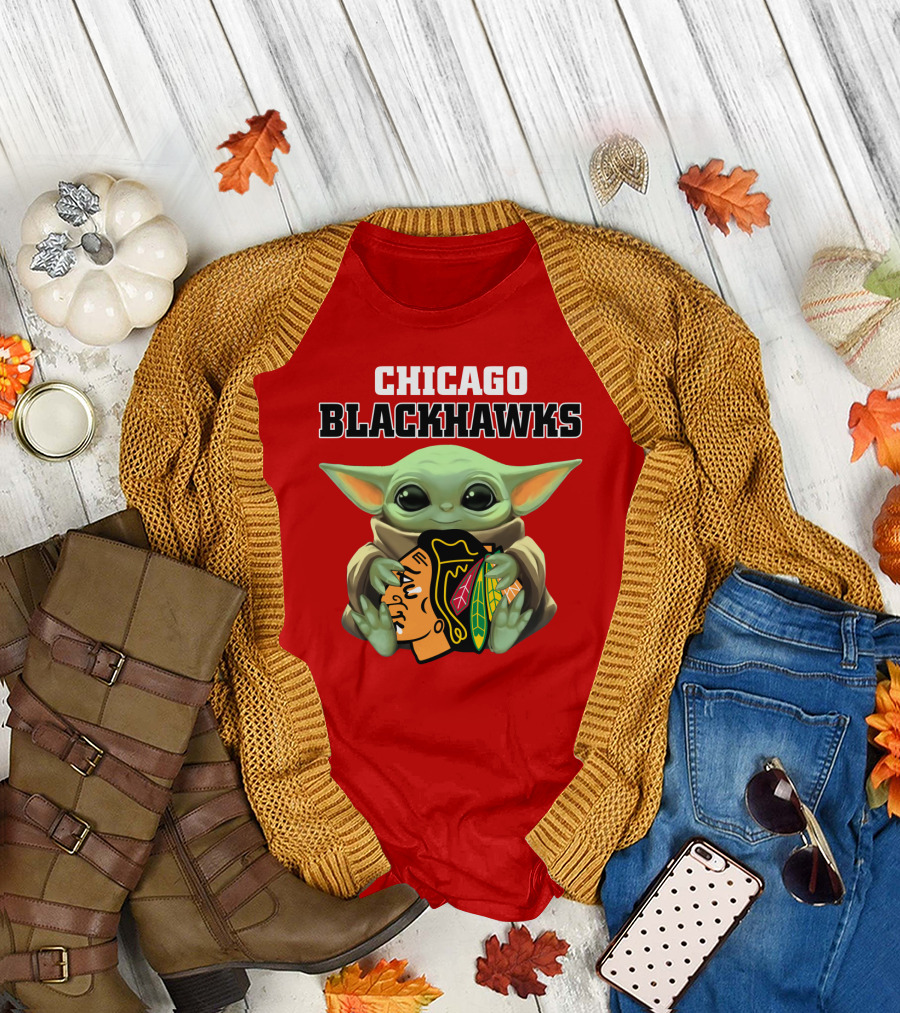 Chicago Blackhawks Baby Yoda Hugging Team T-Shirt