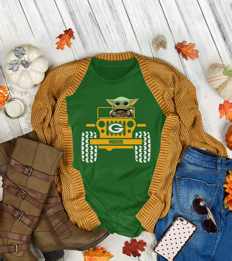 Baby Yoda Driving Green Bay Packers Jeep T-Shirt