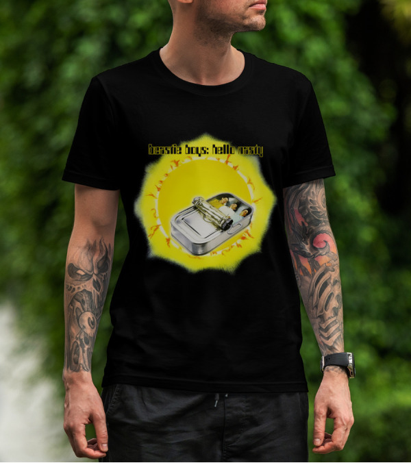 Beastie Boys: Hello Nasty Album Cover Yellow Background T-Shirt