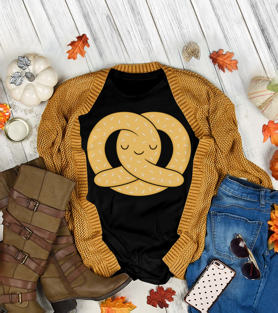 Happy Pretzel Smiling Face Relaxed Expression T-Shirt