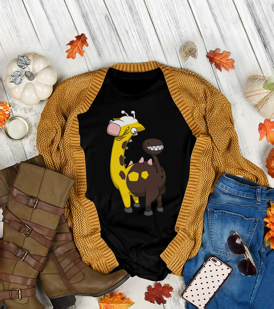 Giraffe Buttr Quirky Cartoon Character with Cute Expression T-Shirt