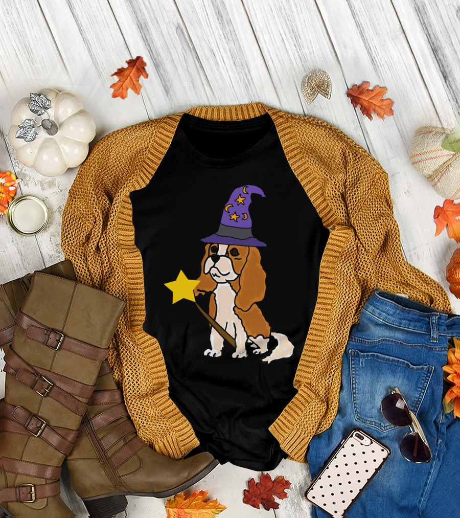 Cute Cavalier Dog Wizard Halloween Hat and Wand T-Shirt