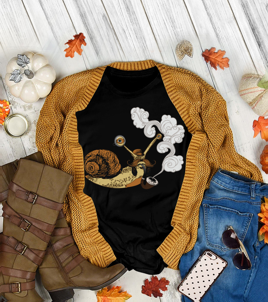 Dignified Steampunk Snail with Pipe and Monocle T-Shirt