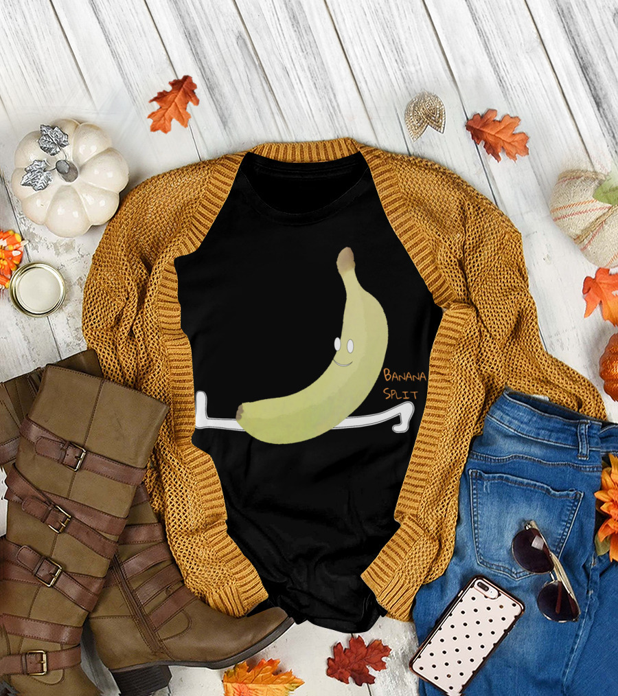 Banana Split Sfs Cartoon Stretching Banana with Smile T-Shirt