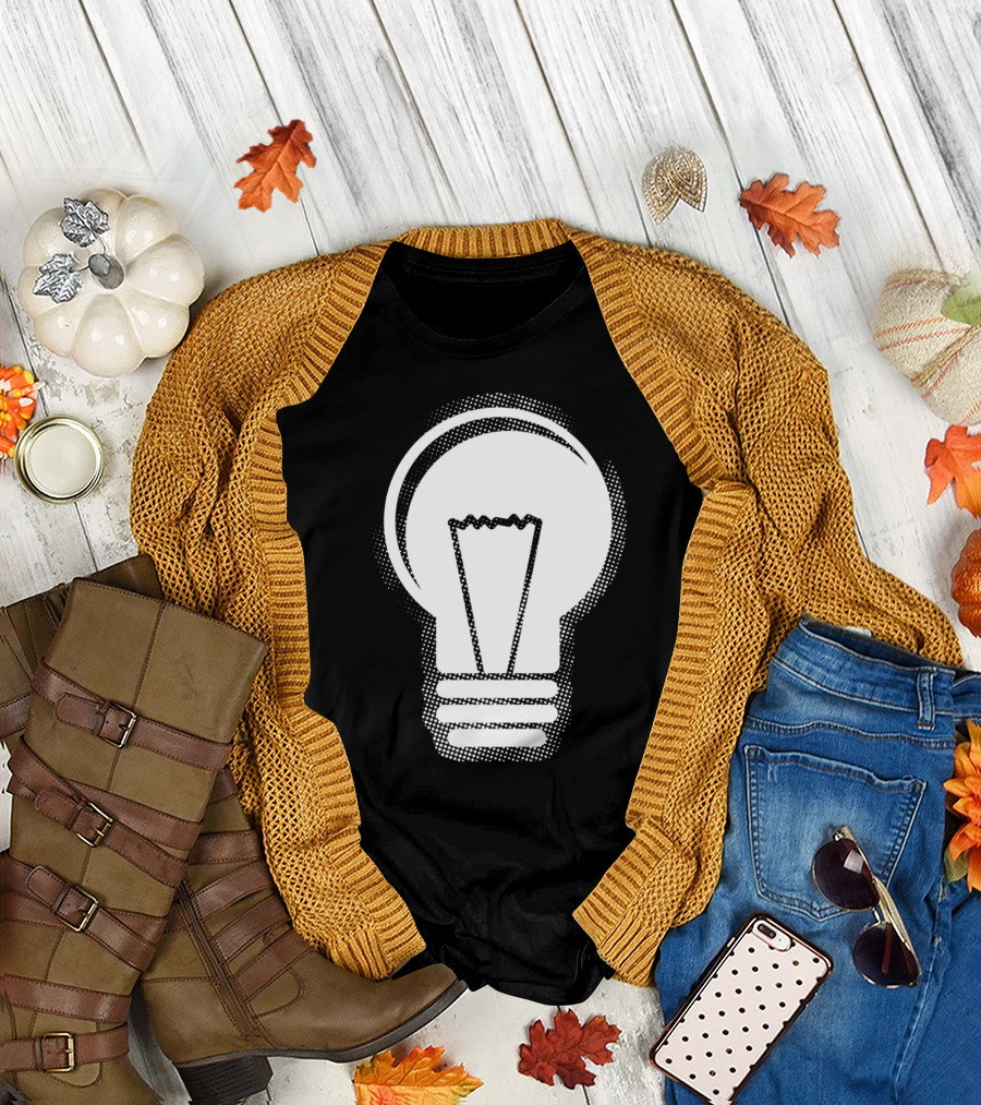 Idea Light Bulb Vintage Pop T-Shirt