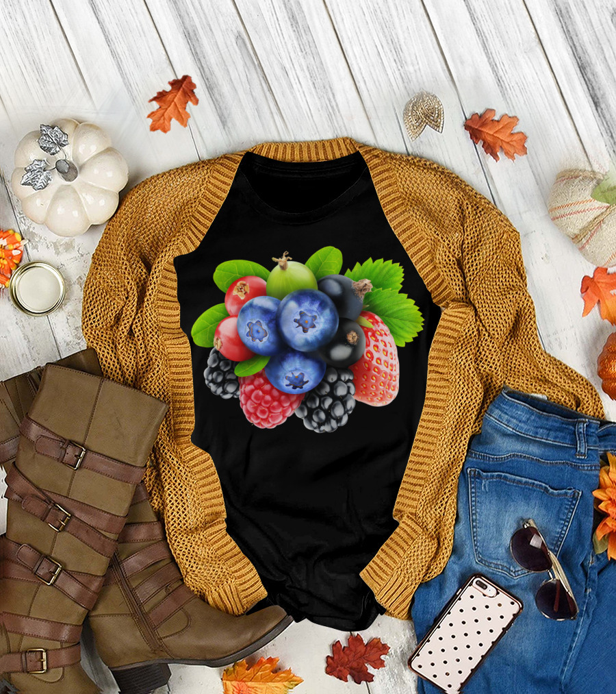 Fresh Berries Strawberry Blueberry Blackberry Raspberry Cluster T-Shirt