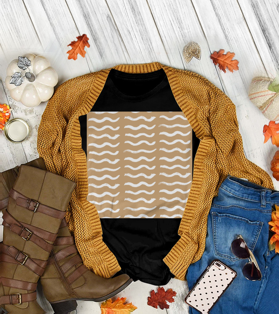 Wavy Beige White Pattern Repeating Shapes T-Shirt