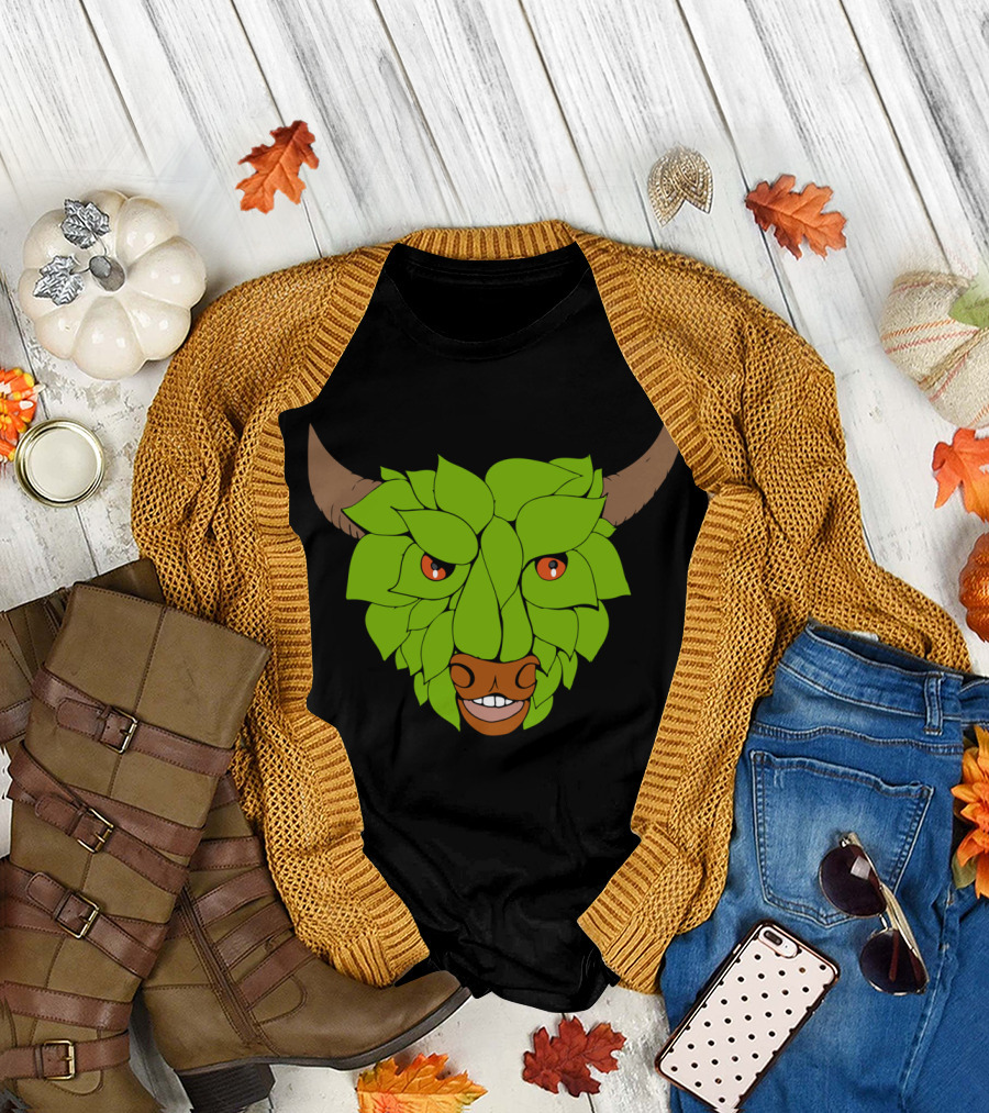 Green Bull Leaf Horns Face Drawing T-Shirt