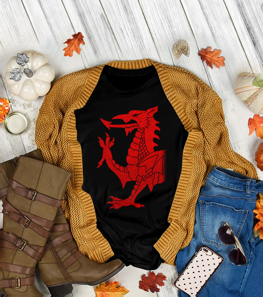 Cymru Welsh Red Dragon Halftone T-Shirt