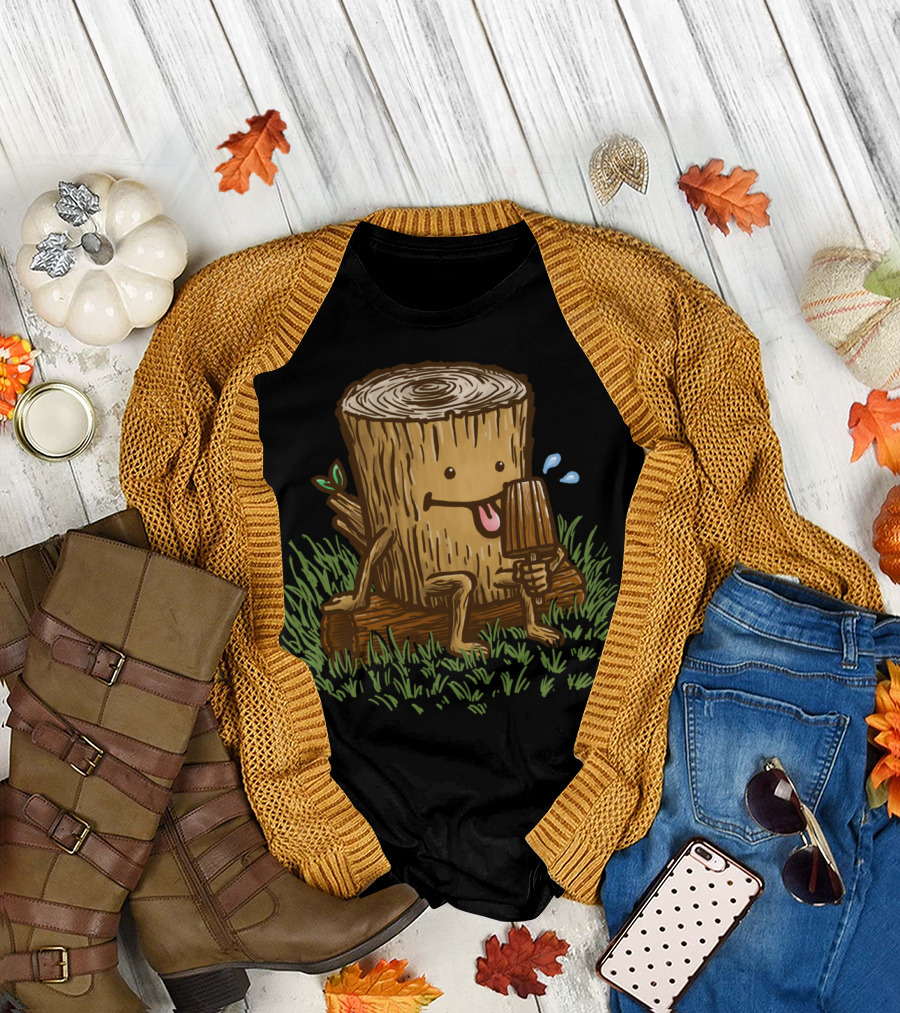 The Popsicle Log Enjoying a Chocolate Treat on Grass T-Shirt