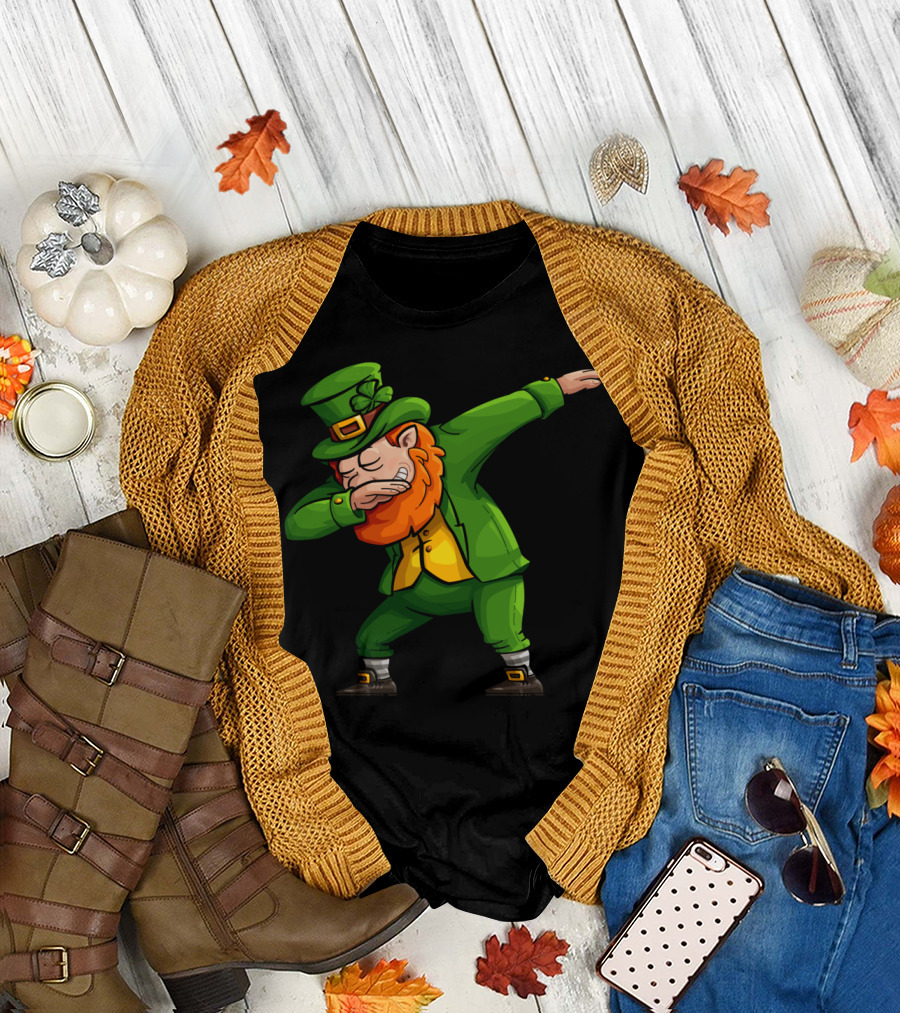 Dabbing Green Suit Leprechaun St. Patrick's Day T-Shirt