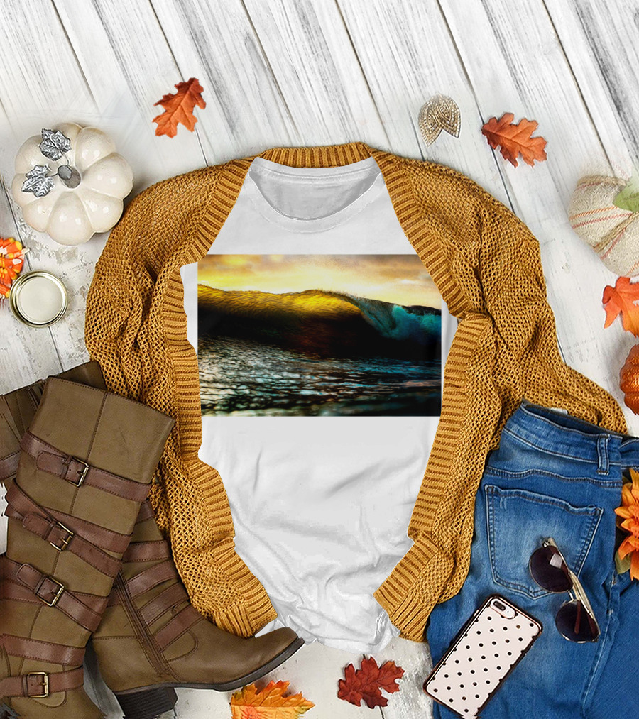 Dusk Waves Art Print Ocean Sunset Reflection T-Shirt