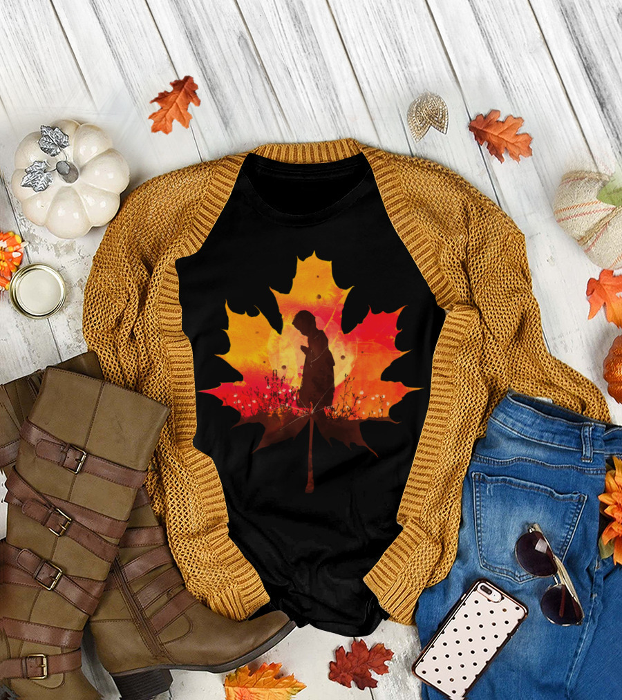 Keep A Little Prayer Silhouette in Autumn Leaf T-Shirt