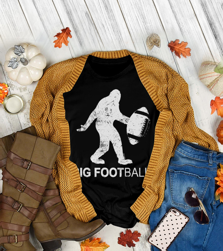 BIG FOOTBALL Sasquatch Playing Rugby Football T-Shirt