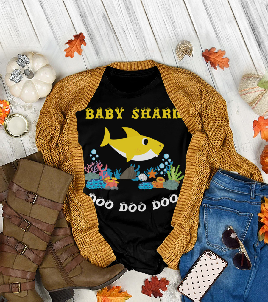 Baby Shark Doo Doo Doo Song Underwater Adventure T-Shirt