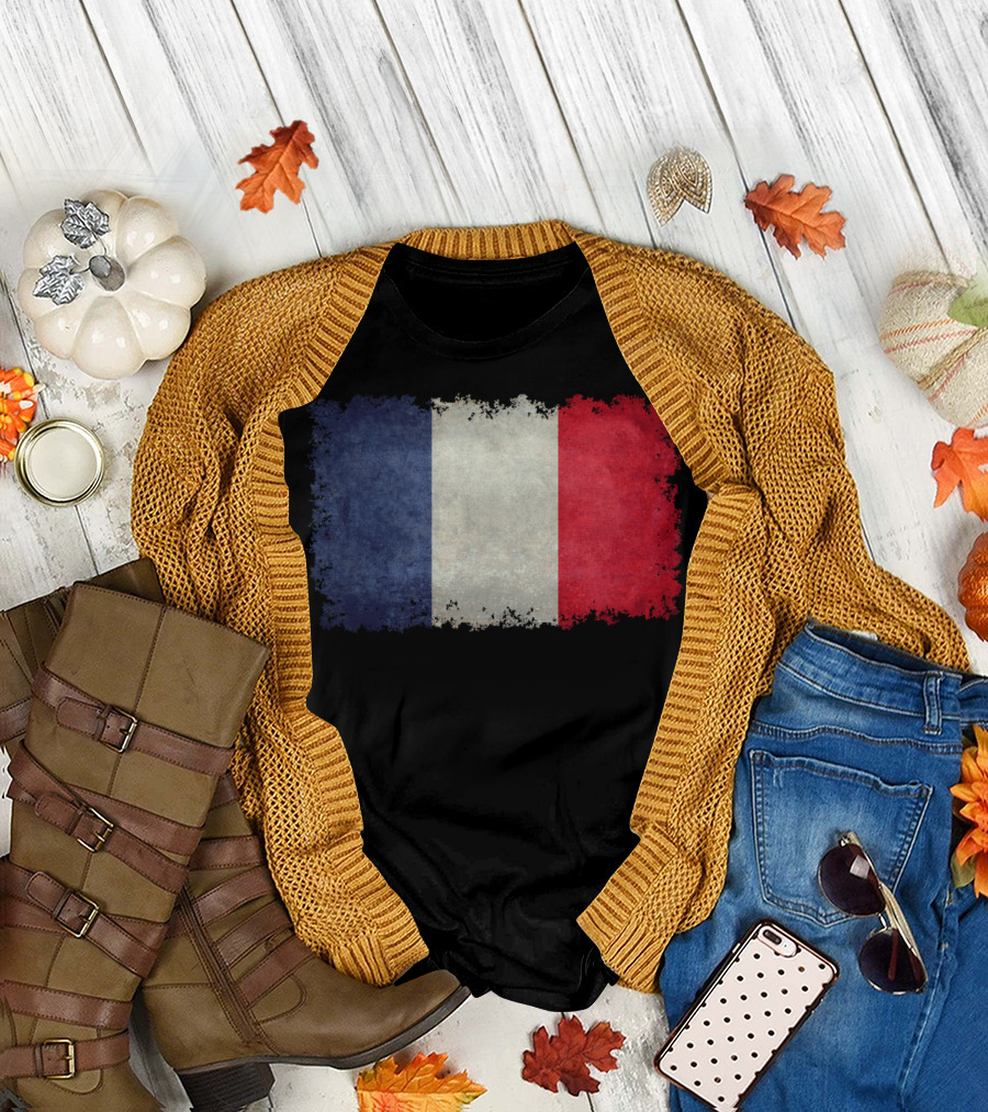 Flag Of France Vintage Style Distressed Old French Tricolor T-Shirt