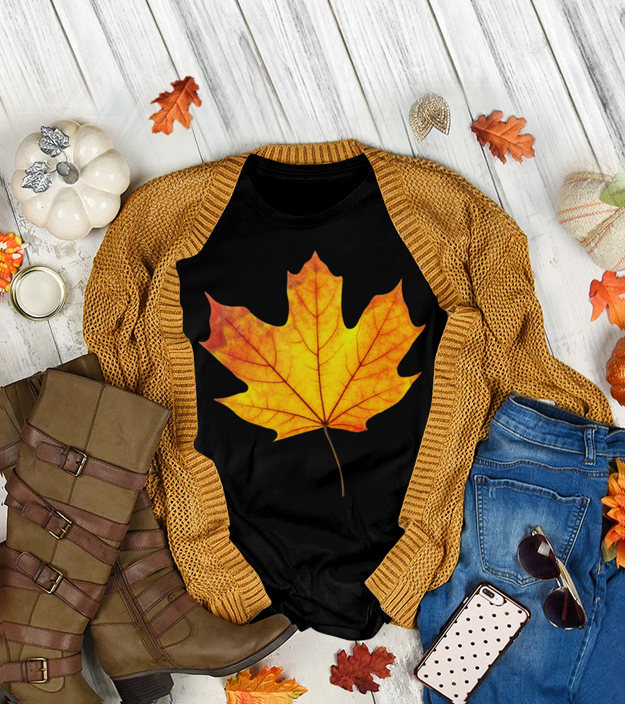 Multicolored Maple Leaf Stipple T-Shirt