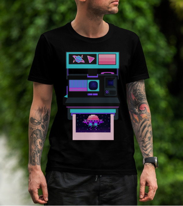 Instaproof Instantaneous Pixel UFO Retro Print T-Shirt