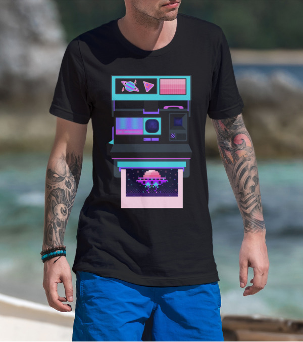 Instaproof Instantaneous Pixel UFO Retro Print T-Shirt