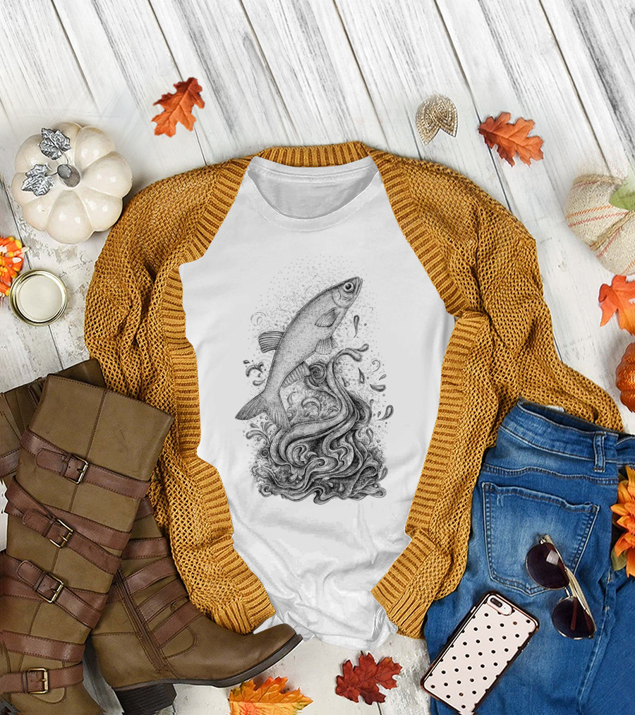 Bleak The Pawn Fish Chess Series Splashing Oceanic Waves T-Shirt