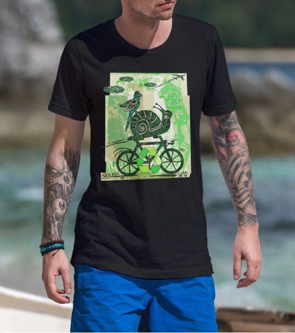 A Little Slow To Recycle Snail And Bird On Bicycle With Green Recycling Symbols T-Shirt