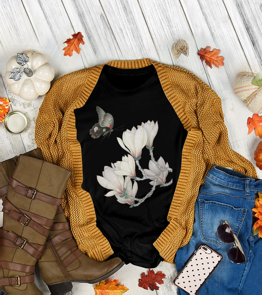 Butterfly in Love with Flowers Magnolia Blooms T-Shirt