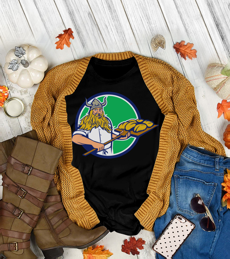 Viking Baker with Peel Holding Dough Circle Retro T-Shirt