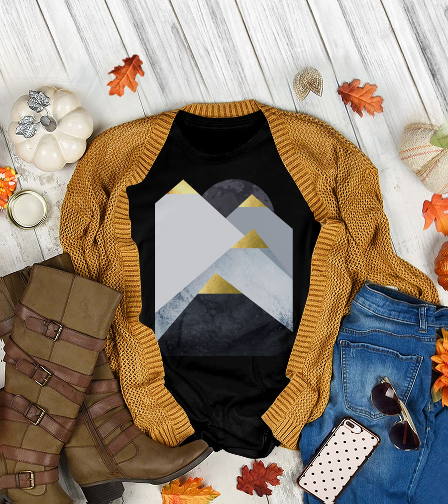 Blue Mountains Gold Geometric Peaks T-Shirt