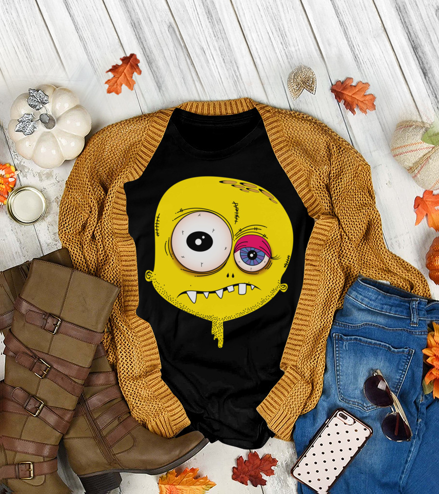 Weirdo Case Yellow Zombie Face Art by RAOR T-Shirt