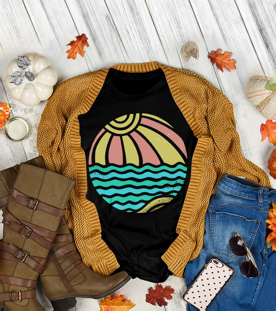 BEACHBALL Sunset Waves and Bright Sky Circle T-Shirt