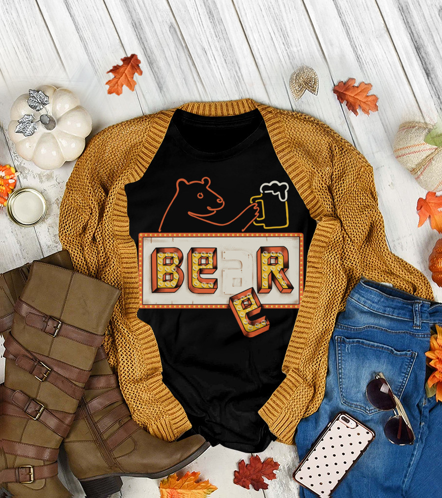 Bear Holding Beer Mug in Neon Sign T-Shirt