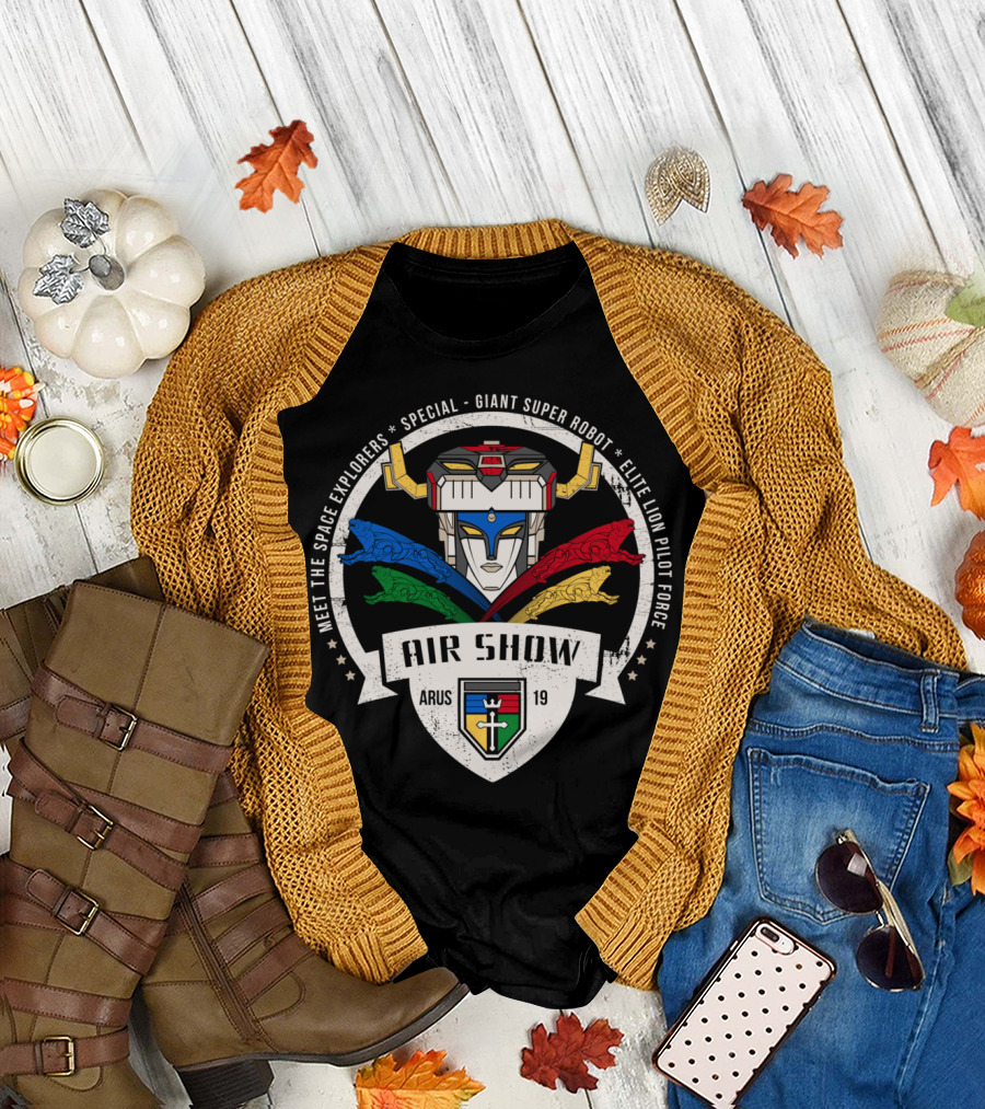 Meet the Space Explorers Special Giant Super Robot Elite Lion Pilot Force Arus Air Show 19 T-Shirt
