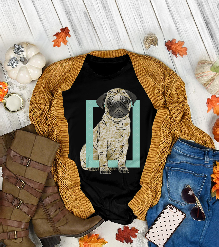 Pug Flower Pattern in Geometric Frame T-Shirt